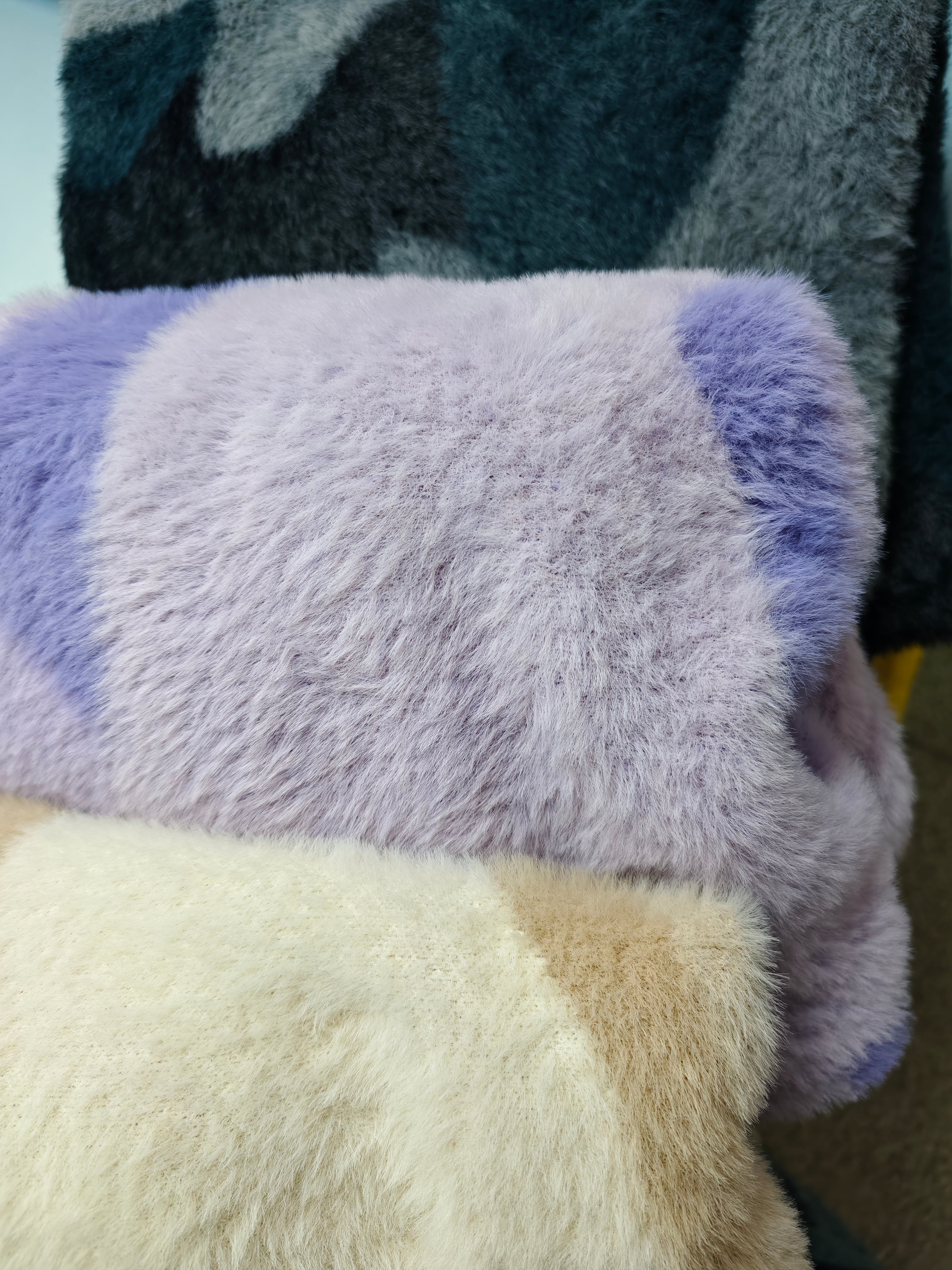 How to Choose the Perfect Sweater Material for Your Brand