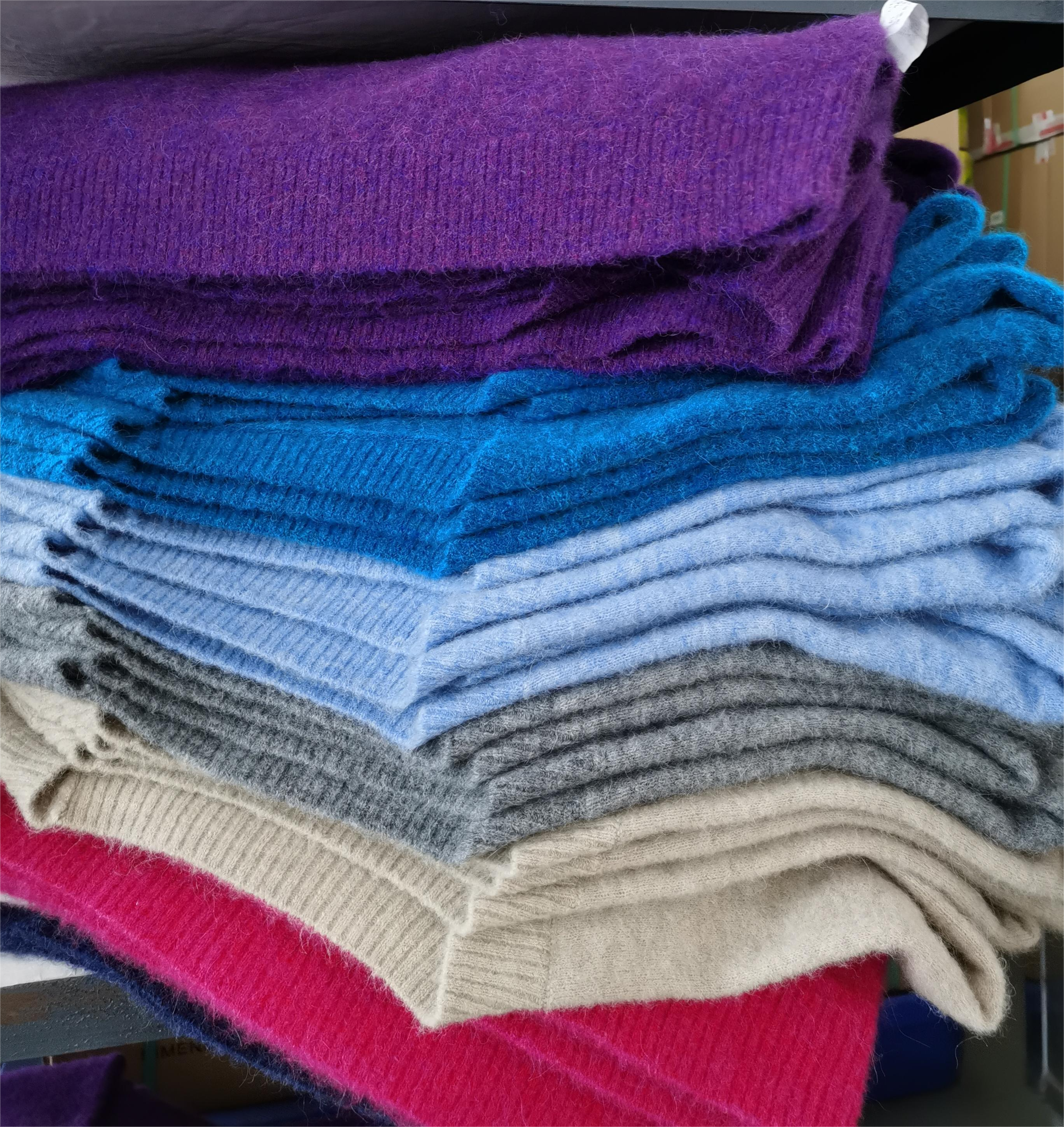 Choosing the Perfect Sweater Colors for Your Brand